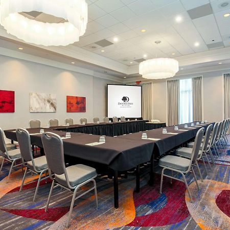 Doubletree By Hilton Atlanta Airport Hotell College Park Eksteriør bilde