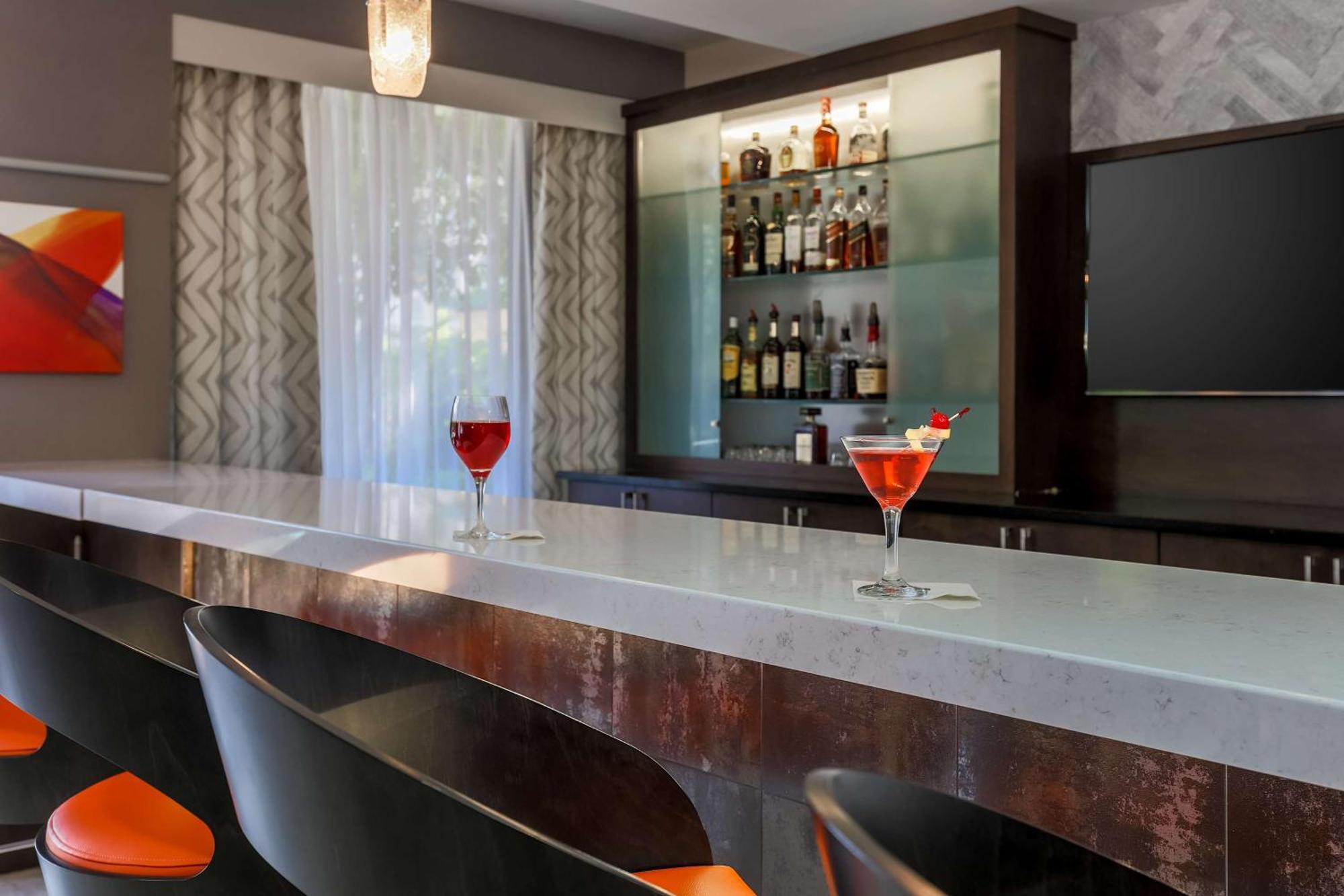 Doubletree By Hilton Atlanta Airport Hotell College Park Eksteriør bilde