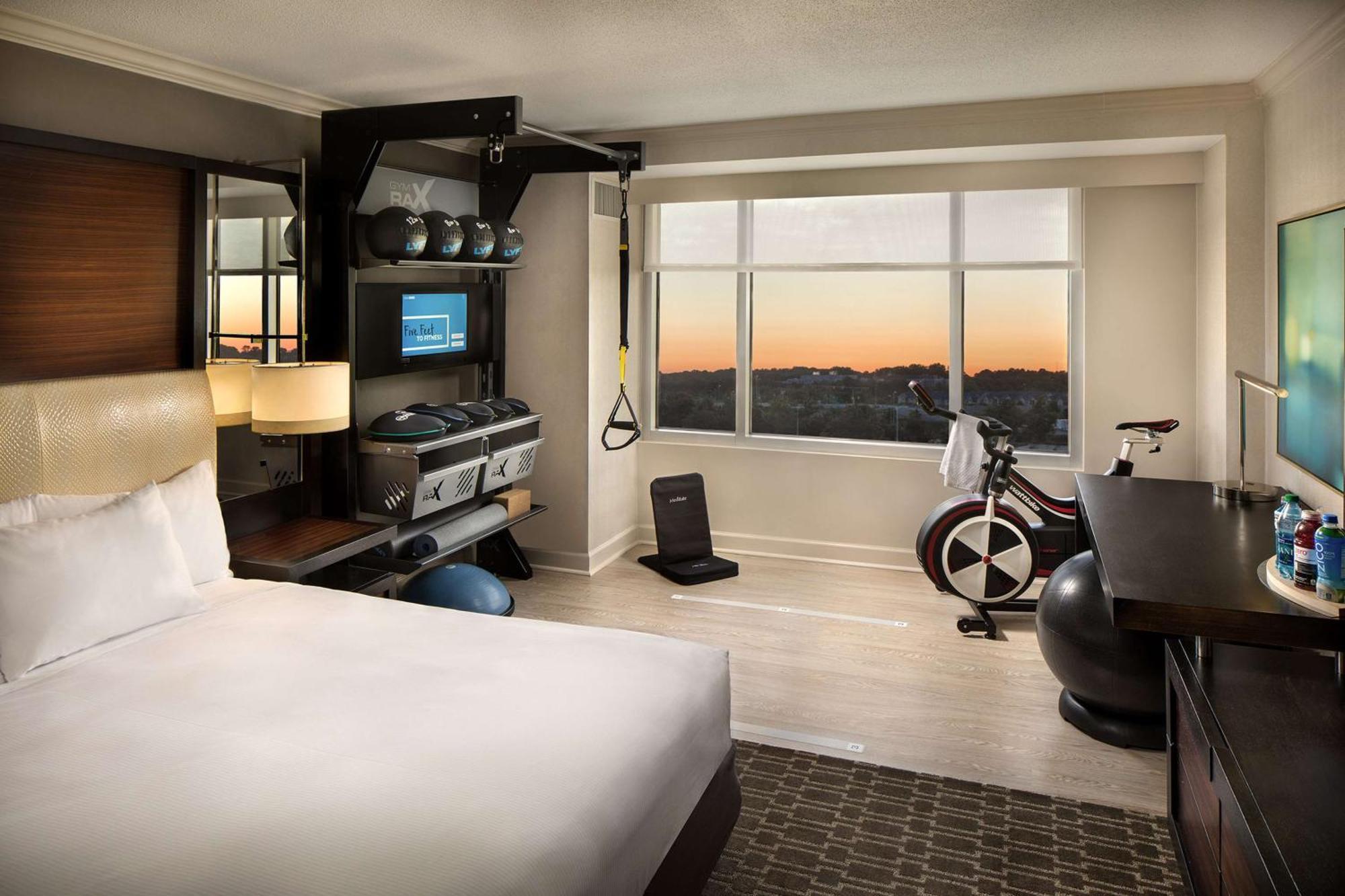 Doubletree By Hilton Atlanta Airport Hotell College Park Eksteriør bilde