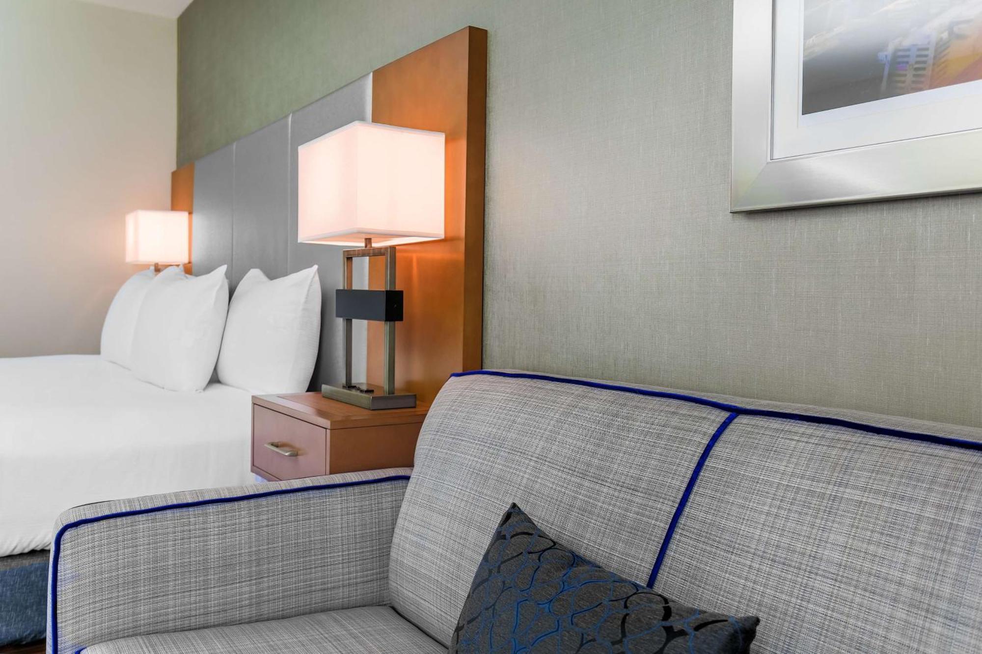 Doubletree By Hilton Atlanta Airport Hotell College Park Eksteriør bilde