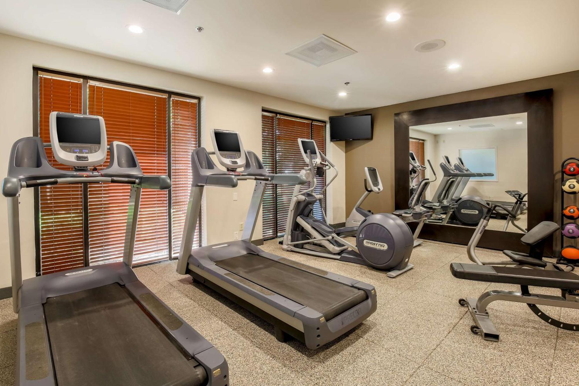 Doubletree By Hilton Atlanta Airport Hotell College Park Eksteriør bilde