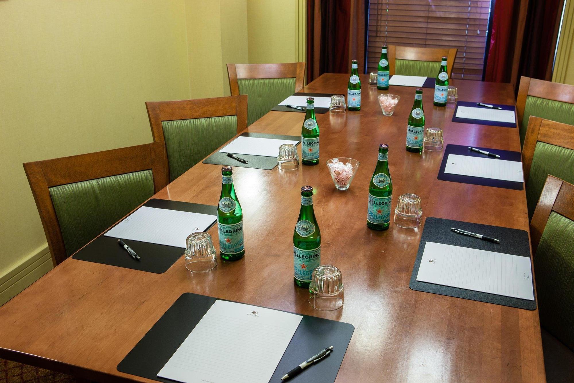 Doubletree By Hilton Atlanta Airport Hotell College Park Eksteriør bilde